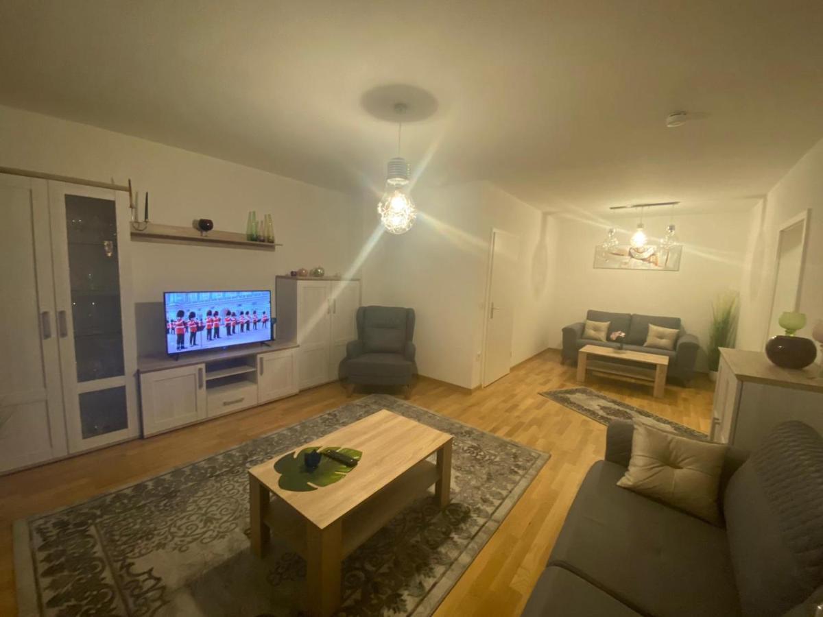Moderne, Gemutliche Ferienwohnung Mainz Oberstadt Mit Wlan Und Parkplatz For Business And Family 外观 照片
